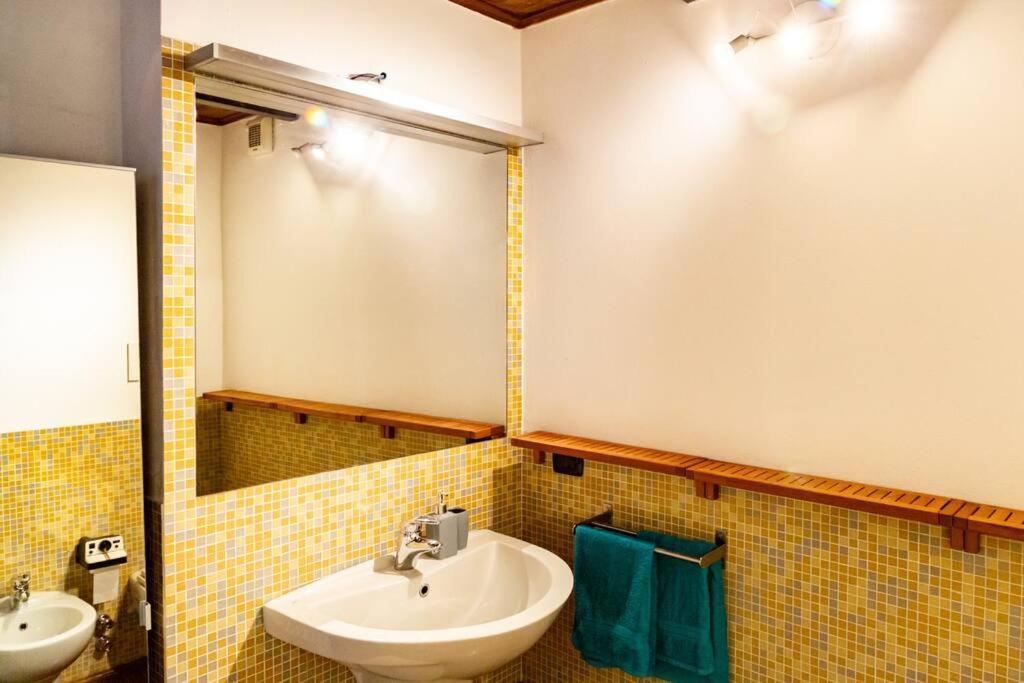 Апартаменти 2 Min Da Porta Genova - Elegante Bilocale Мілан Екстер'єр фото